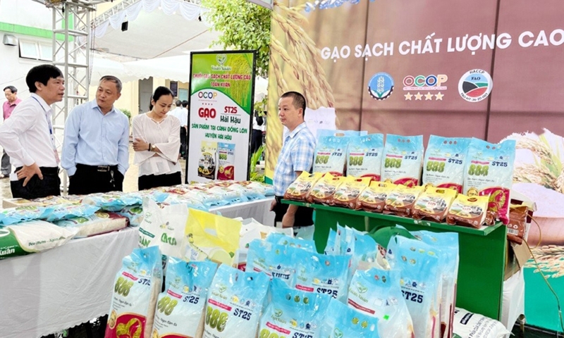 Nam Định: Khai mạc giới thiệu Tuần lễ nông sản an toàn năm 2023