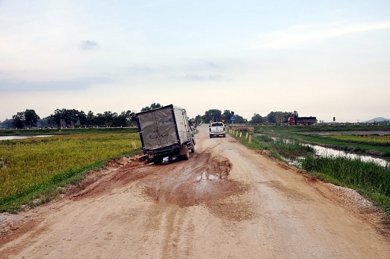 Nông Cống (Thanh Hóa): Tỉnh lộ 512 hư hỏng nghiêm trọng, tiềm ẩn nguy cơ tai nạn