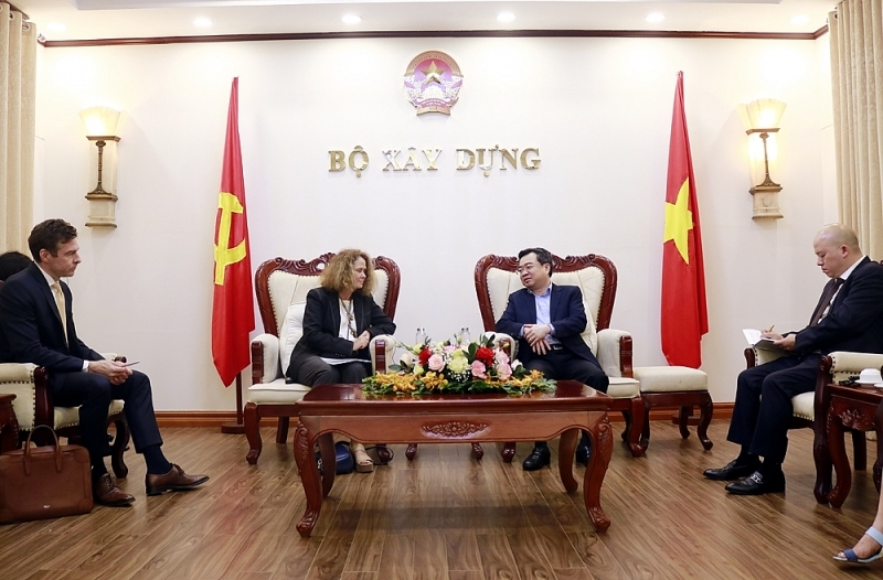 Bộ trưởng Nguyễn Thanh Nghị tiếp Giám đốc quốc gia Ngân hàng Thế giới tại Việt Nam