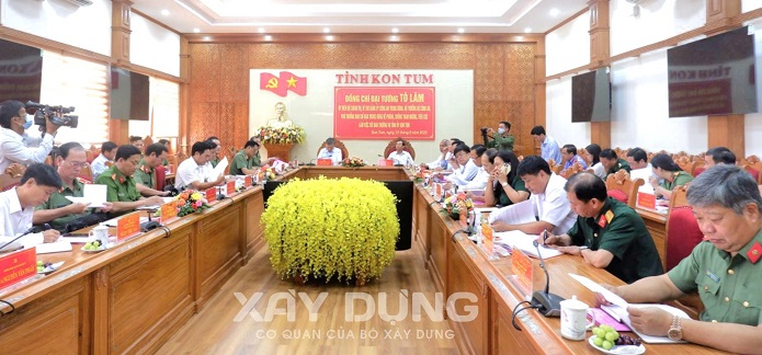 Đại tướng Tô Lâm cùng Đoàn công tác số 4 làm việc tại Kon Tum