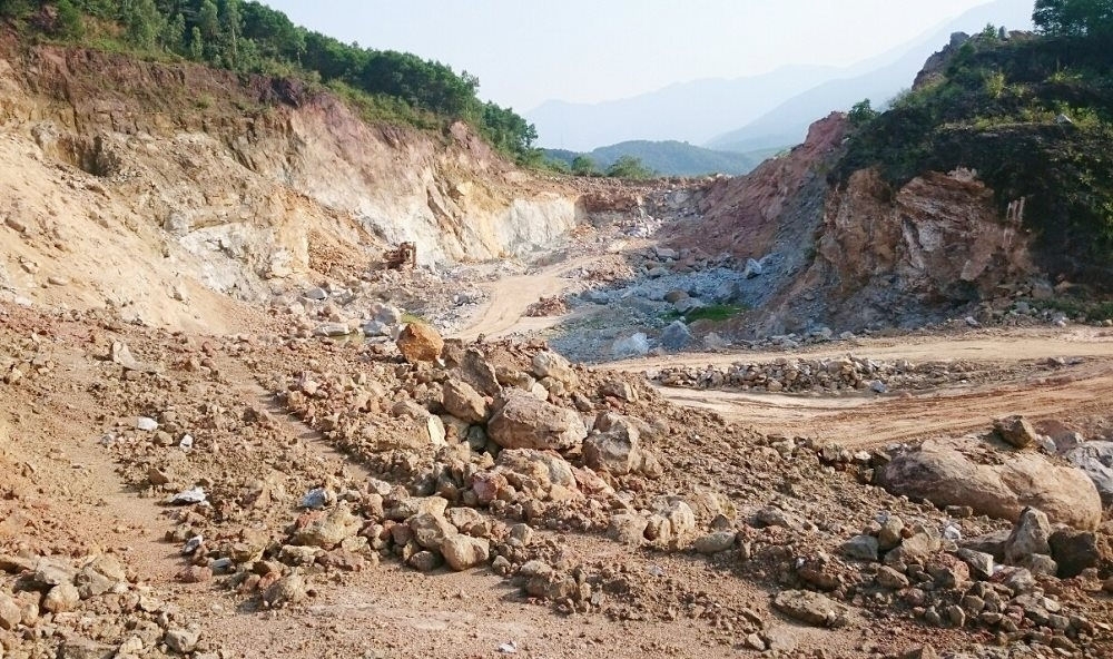 Thừa Thiên – Huế: Phát hiện nhiều sai phạm tại mỏ đá Tam Lộc