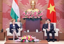 Chủ tịch Quốc hội tiếp Phó Chủ tịch thứ nhất Quốc hội Hungary Márta Mátrai
