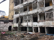 Thành phố Vinh: Cưỡng chế phá dỡ khu nhà cũ nát thuộc chung cư Quang Trung