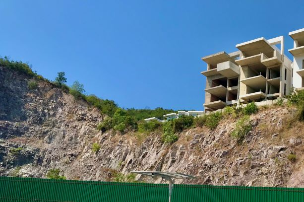 Khánh Hòa: Chậm tiến độ dự án Khu nghỉ dưỡng Champa Legend Resort & Spa bị xử phạt hành chính