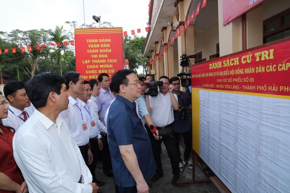 chu tich quoc hoi kiem tra cong tac chuan bi bau cu tai tien lang