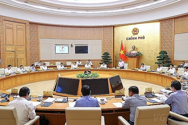 Thủ tướng Phạm Minh Chính chủ trì phiên họp Chính phủ chuyên đề pháp luật