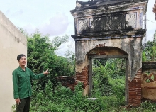 ninh thuan khu di tich lich su cap quoc gia dang bi xuong cap nghiem trong