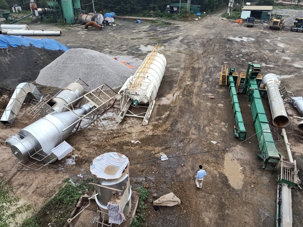 Đô Lương (Nghệ An): Đã tháo dỡ 2 trạm trộn không phép tại mỏ đá Lèn Muỗi