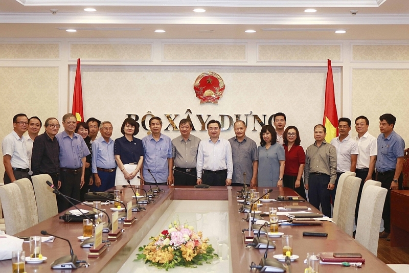 Bộ Xây dựng và Tổng hội Xây dựng Việt Nam: Tiếp tục tăng cường phối hợp, trao đổi thông tin ngành Xây dựng