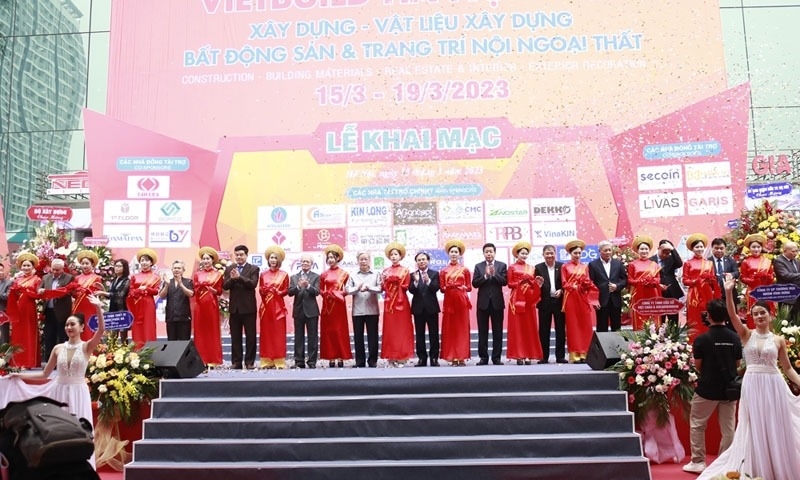 Hơn 350 doanh nghiệp tham gia Triển lãm Quốc tế VIETBUILD Hà Nội 2023 lần thứ nhất